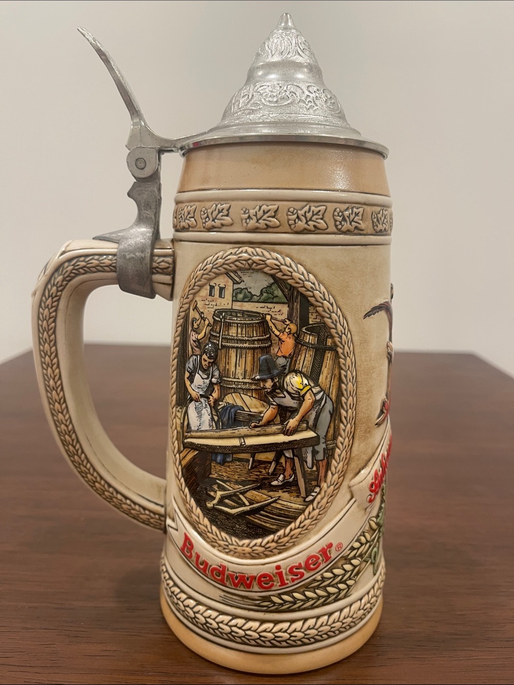 Vintage Anheuser-Busch “History of Brewing”Lidded Stein 1986 - Picture 4 of 7